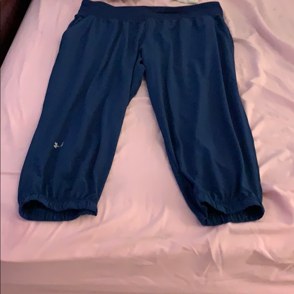 Cropped workout pants - Picture 2 of 3